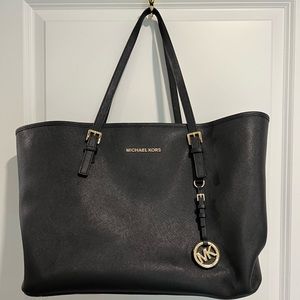 Black Michael Kors Jet Set Large Tote Bag